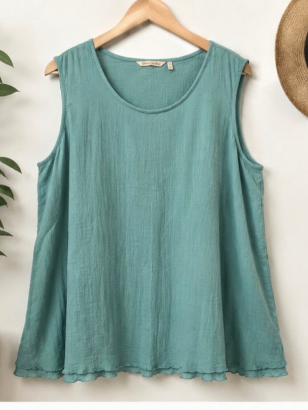 SOFT SURROUNDINGS Seafoam Blue Green Sleeveless Ruffled Hem Top Size 3X *EUC